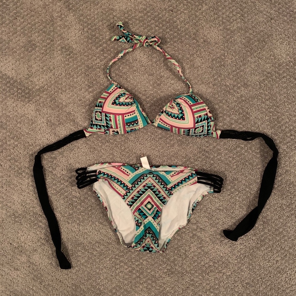 girls bikini